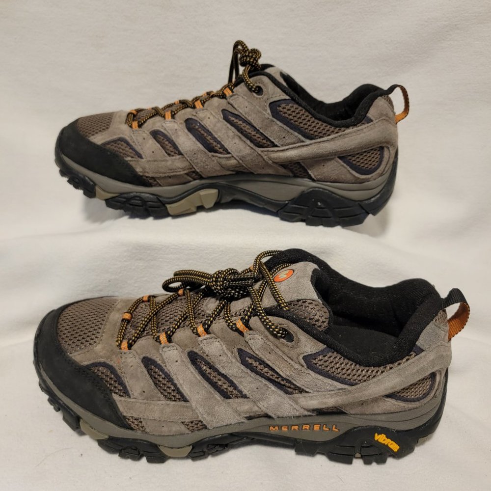 Merell Men's hiking shoes Size 11W